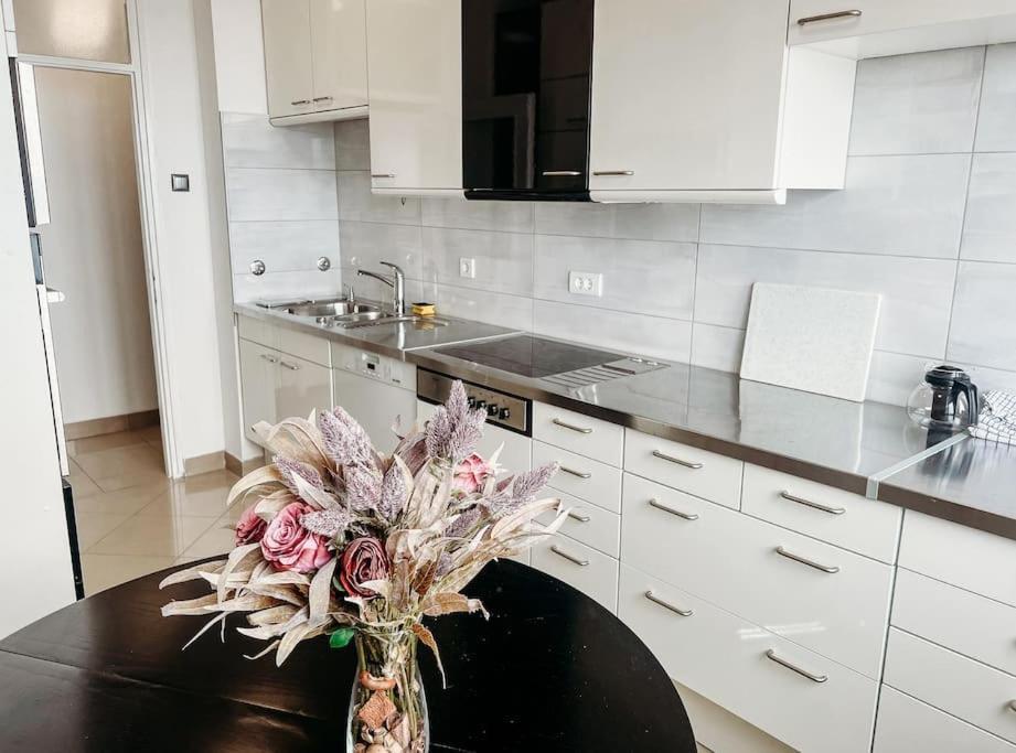 The Sea View Apartment